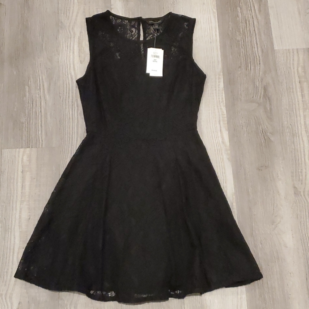 Lace mini dress